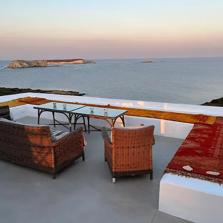 فندق مبيت وإفطار A Bedroom By The Sea ليبسوي